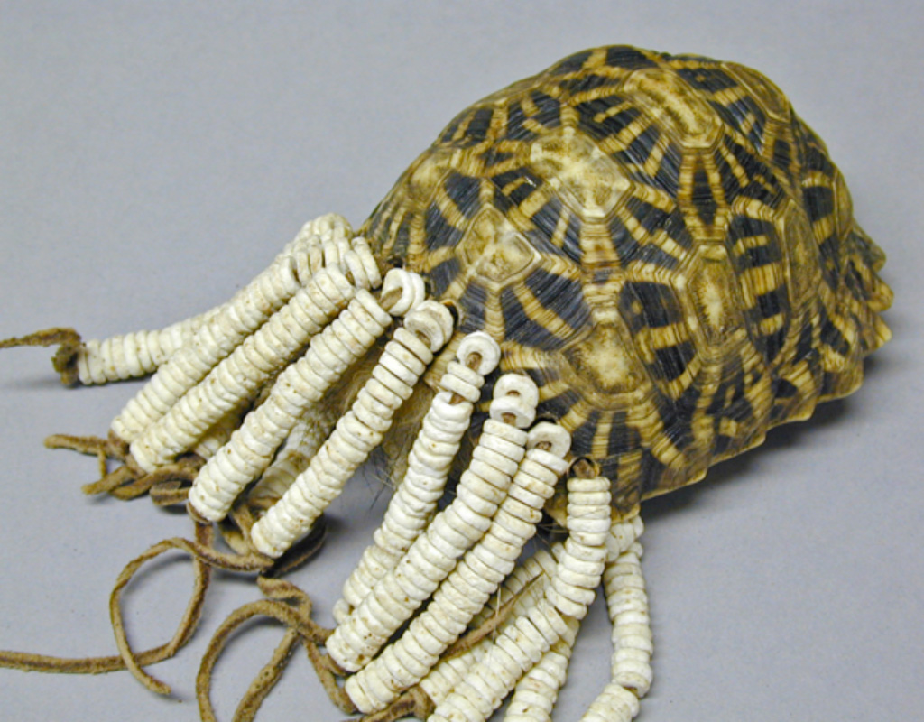 Purchased from Anna Claude in 1990; 1990.25.1